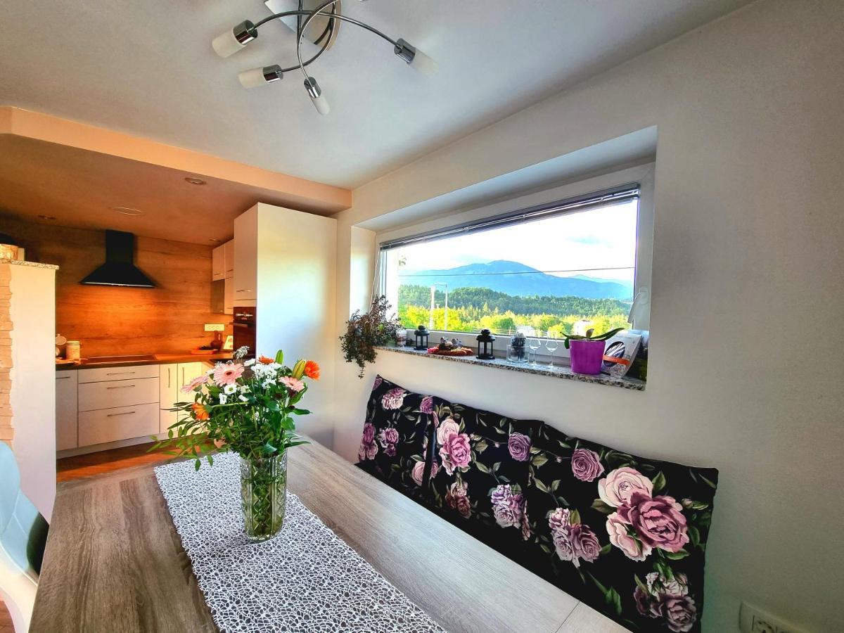 Gartnar Home -Hiska S Pridihom Domacnosti In Pogledom Na Hribe. Radovljica Eksteriør billede