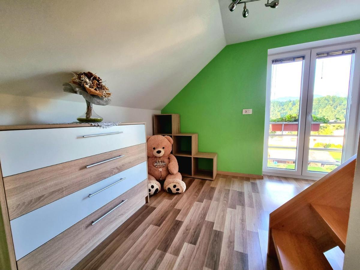 Gartnar Home -Hiska S Pridihom Domacnosti In Pogledom Na Hribe. Radovljica Eksteriør billede